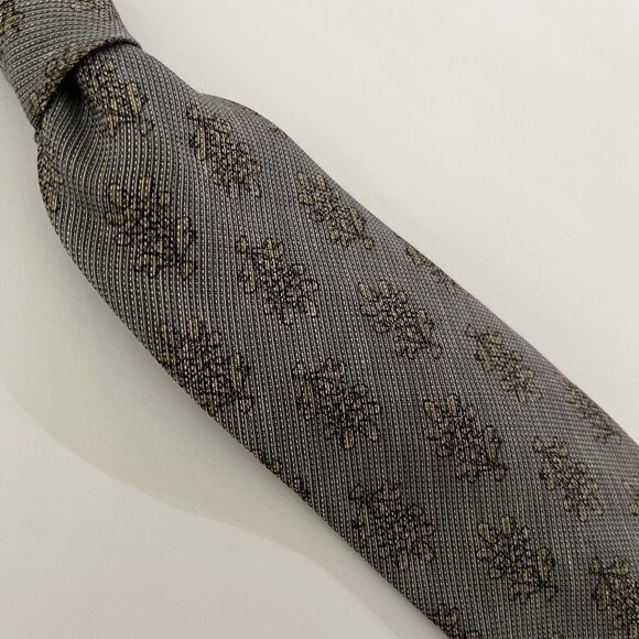 XMI PLATINUM 100% SILK NECKTIE LIGHTLY TEXTURED GRAY with GOLD-TAN FLORAL - Picture 1 of 4